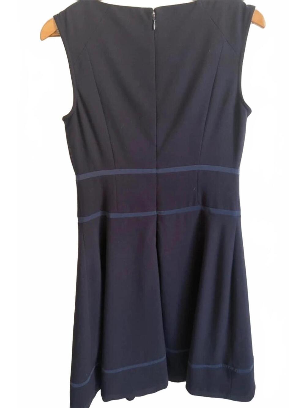 Marc New York Andrew Marc Navy Sleeveless Fit and Flare Dress Piped Seams Size 8 - Picture 2 of 4